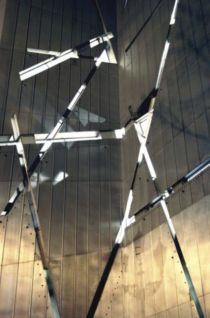 Berlin Yahudi Müzesi - Daniel Libeskind