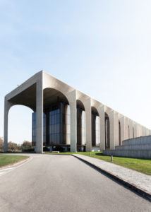 Mondadori Genel Merkezi / Oscar Niemeyer