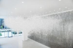 Prismatic Cloud / Tokujin Yoshioka